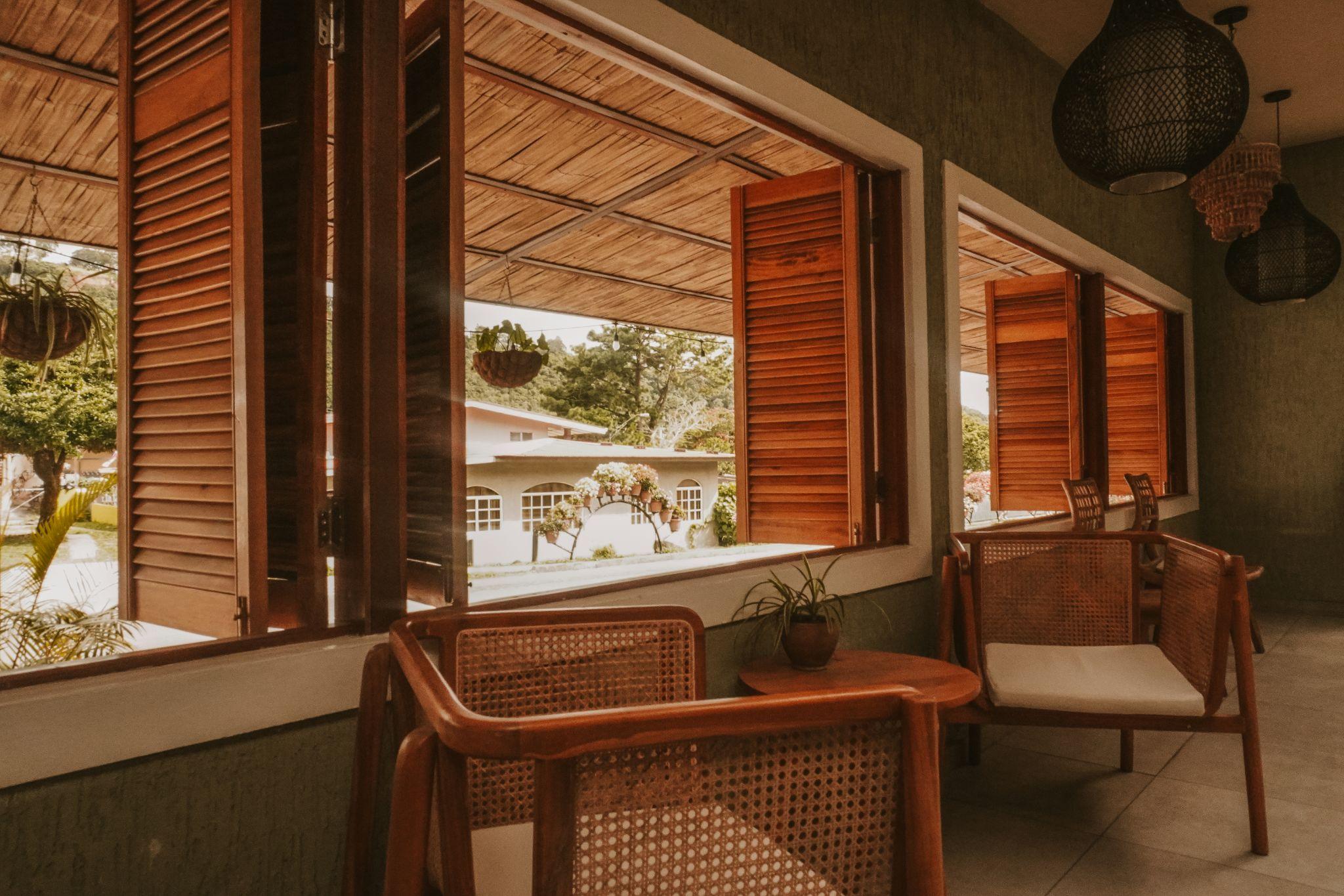 Restaurant and bar at ONDA Boquete
